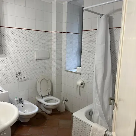 Apartment Intero In Affitto *