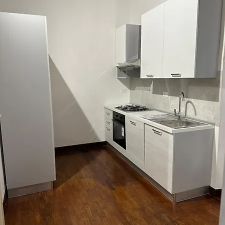 Apartment Intero In Affitto Anzio
